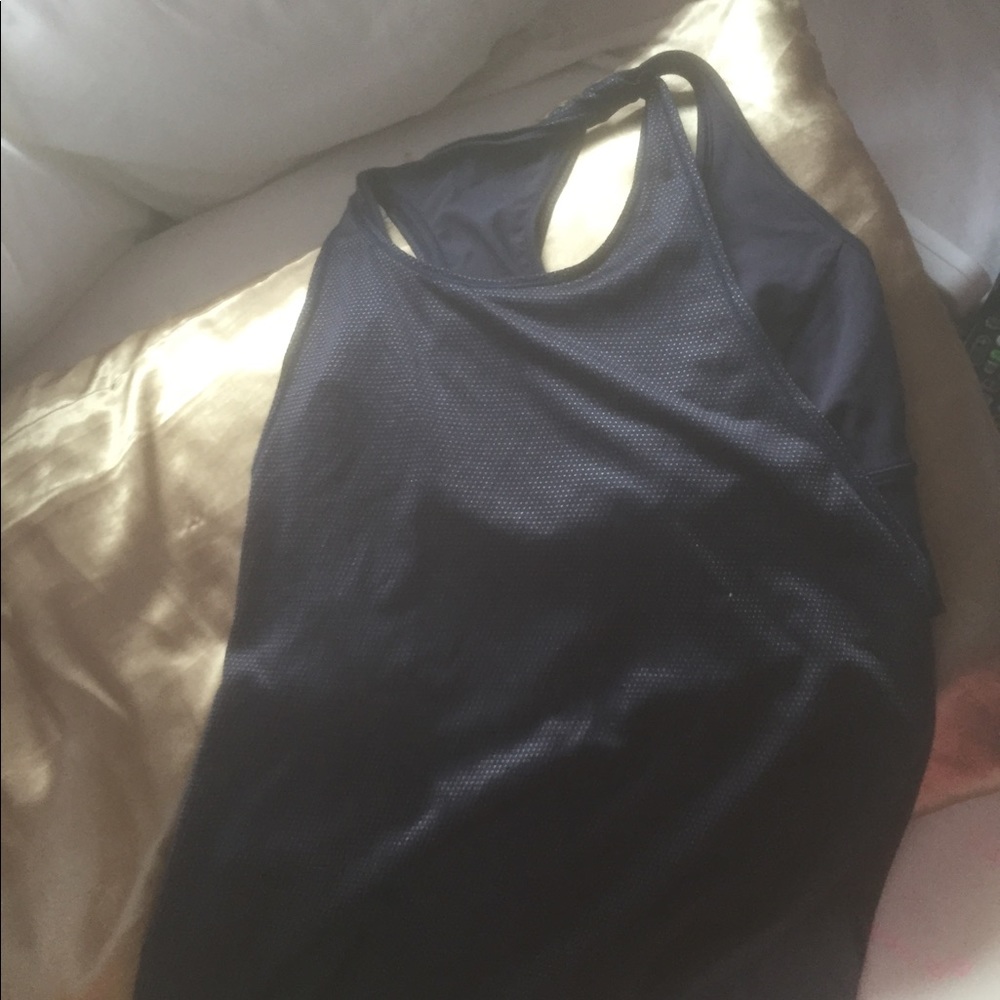 lululemon tank with sports bra attached